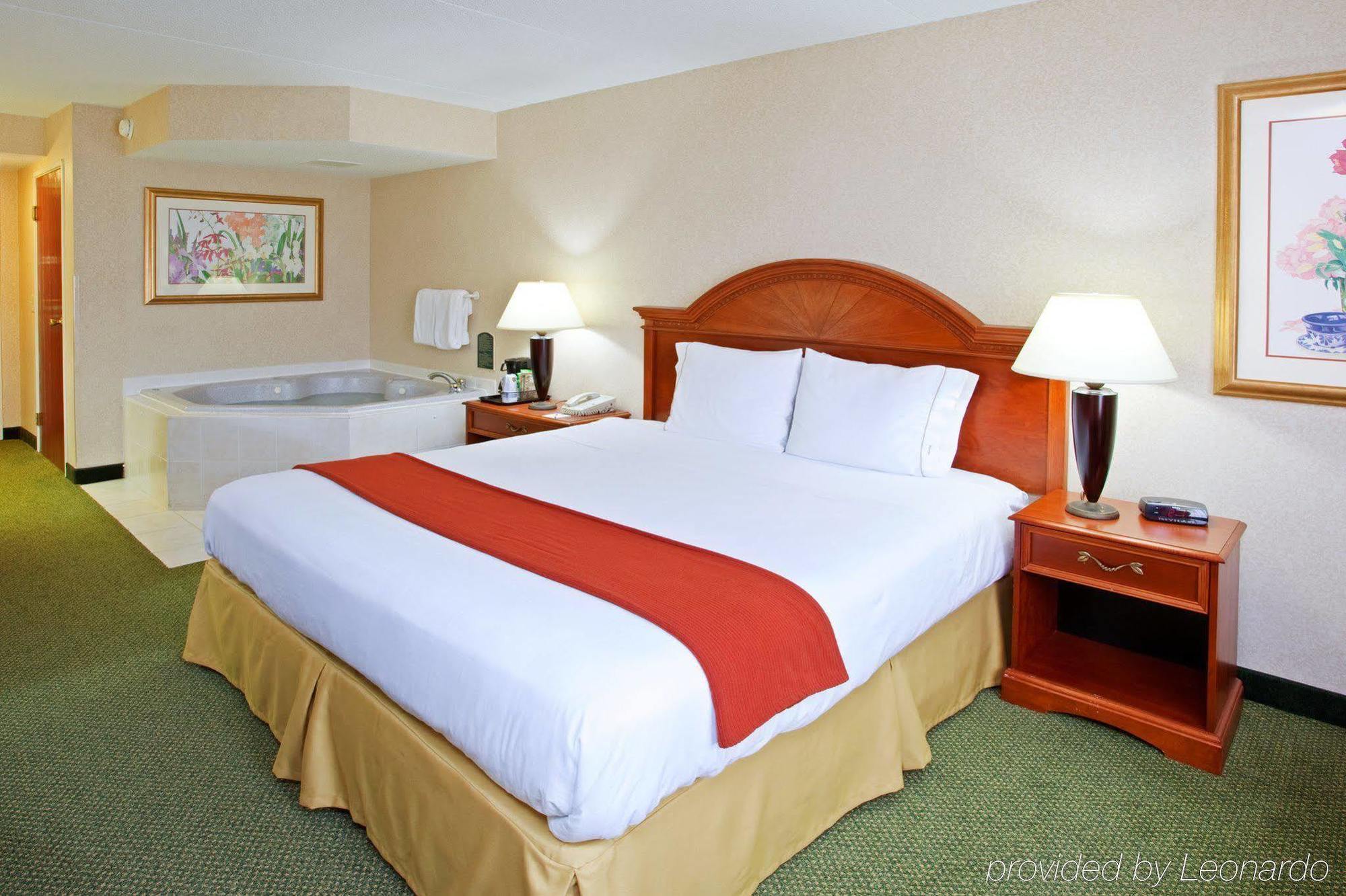 Holiday Inn Express Pittsburgh-Bridgeville By Ihg Camera foto